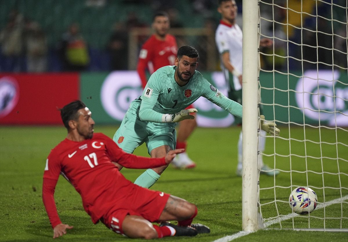 İrfan Can Kahveci Çekilsin Diye Sakatlandı: Bulgaristan Maçı Sonrası Gelişmeler