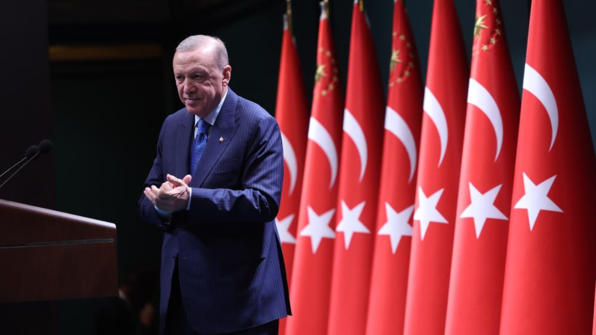 Cumhurbaşkanı Erdoğan, siyasi liderlerle görüştü