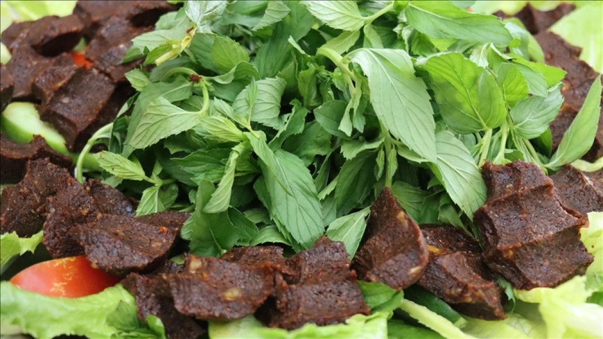 Dışarıda Yenen Besinler ve Vücut Dengesine Etkileri: Dikkat Edilmesi Gerekenler