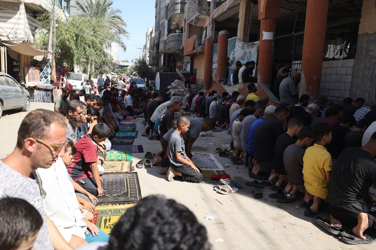 Gazze’de Ateşkes Sonrası İlk Cuma Namazı ve Bölge Gündemi