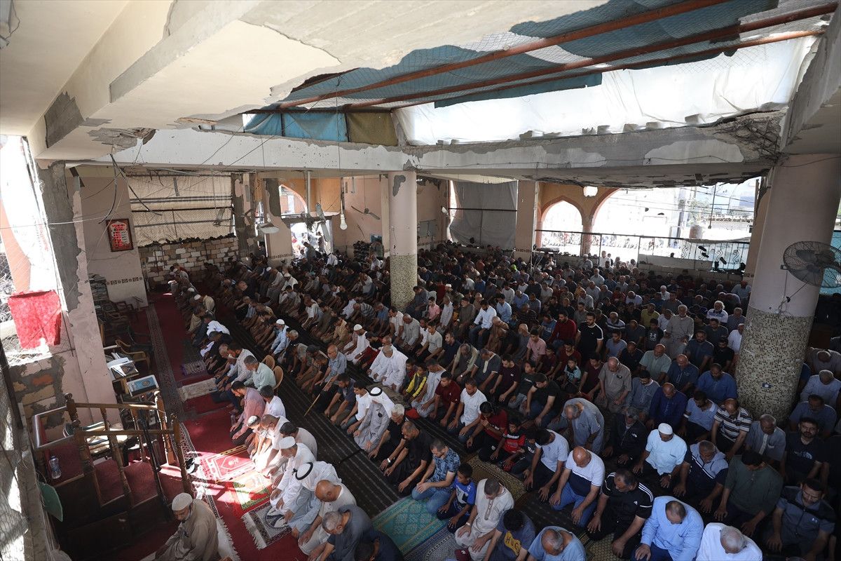 Gazze’de Ateşkes Sonrası İlk Cuma Namazı ve Bölge Gündemi