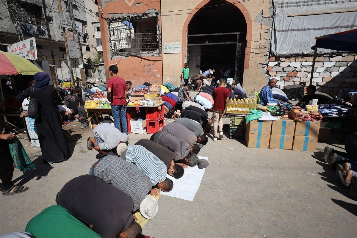 Gazze’de Ateşkes Sonrası İlk Cuma Namazı ve Bölge Gündemi
