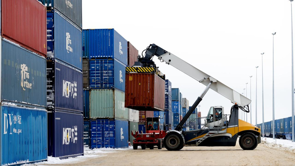 Türkiye’den komşularına 9 ayda 20,3 milyar dolarlık ihracat