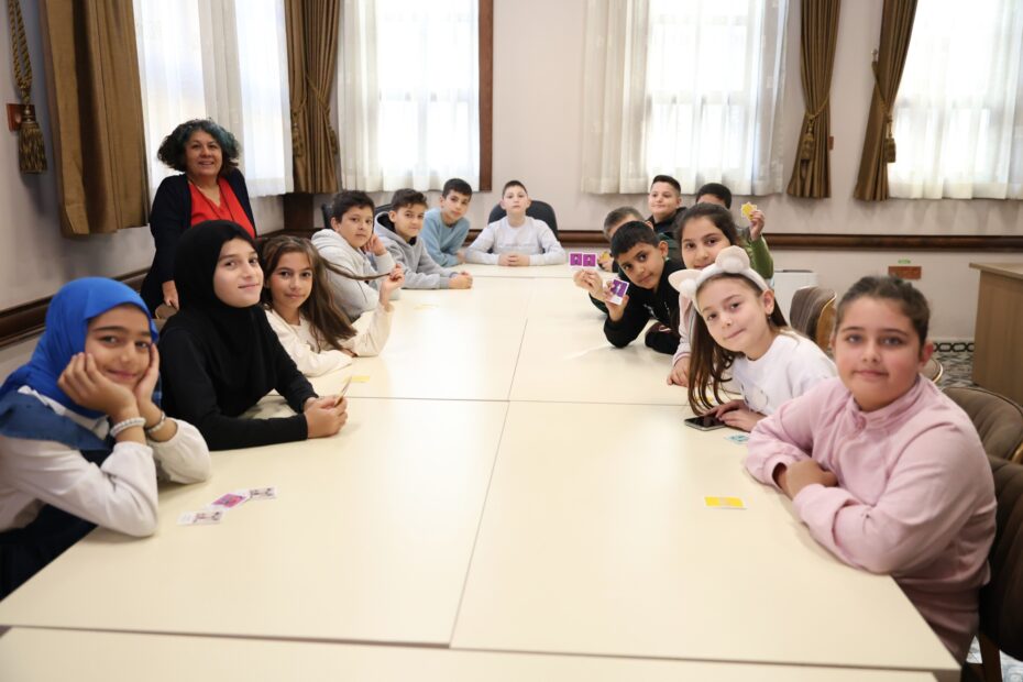 Osmangazi Belediyesi’nden Çocuklara Haklarını Öğreten Atölye