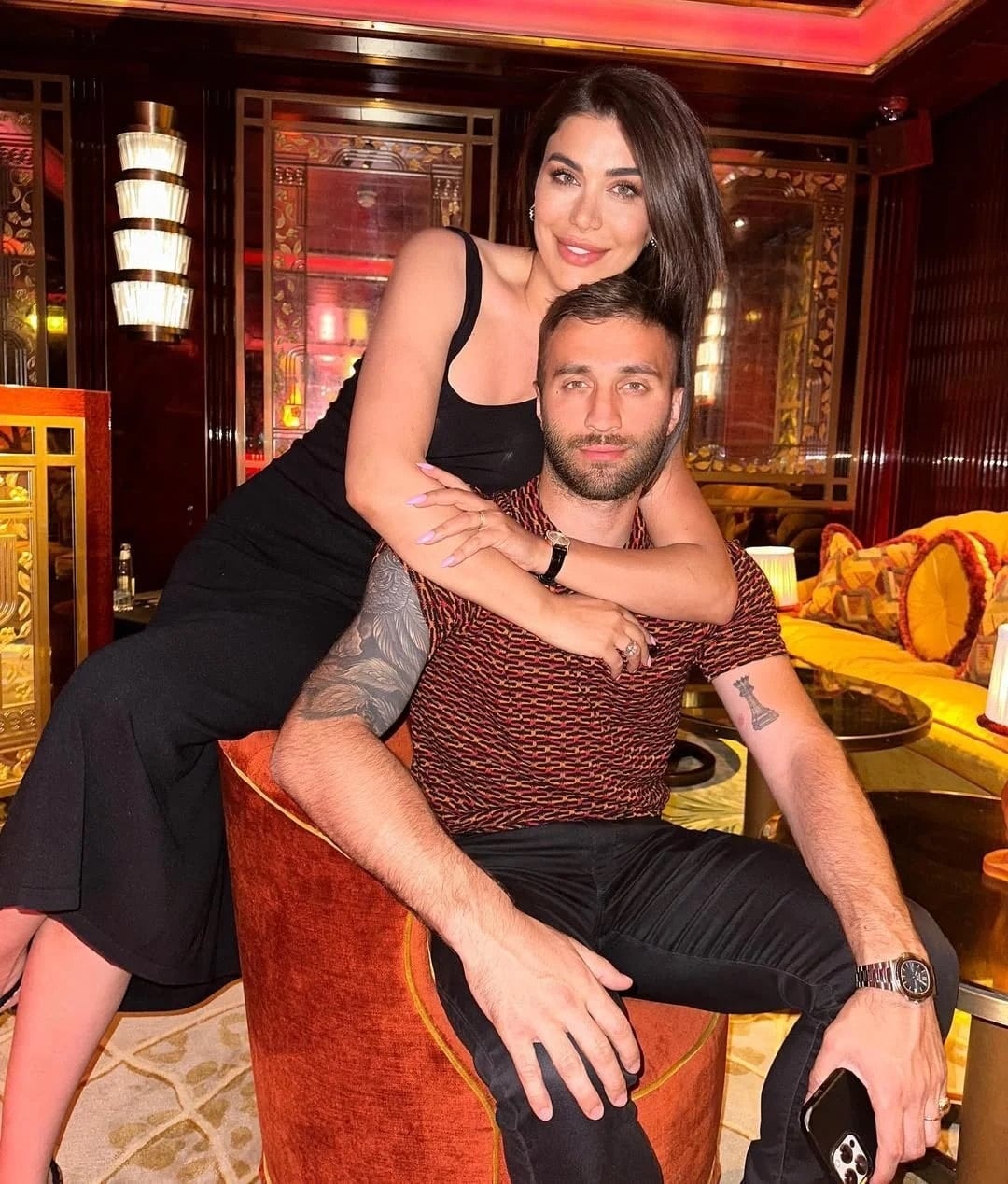 Ebru Şancı: Gelinlik Tasarımıyla Yeni Bir Kariyer Yolculuğu ve Lüks Piyasadaki Güncel Fiyatlar