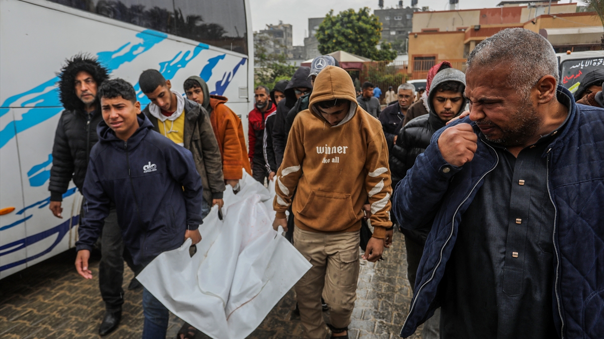 Gazze’de can kaybı 70 bin 373’e yükseldi