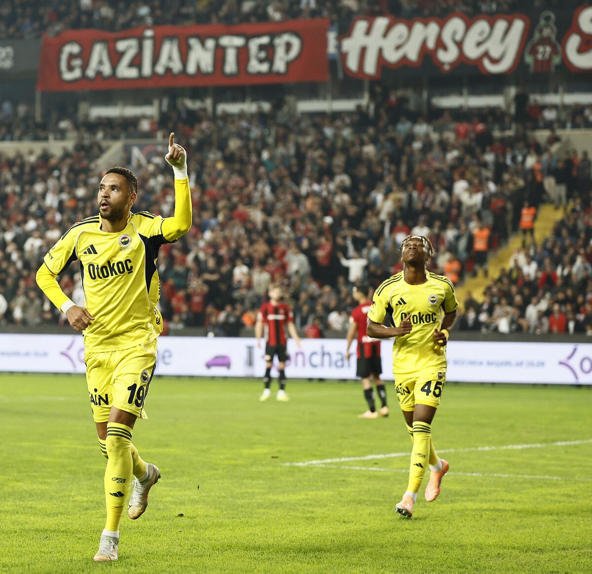 Afrika Uluslar Kupası'nın Süper Lig Yıldızlarına Etkisi: Oyun Planları ve Beklenen Ayrılıklar