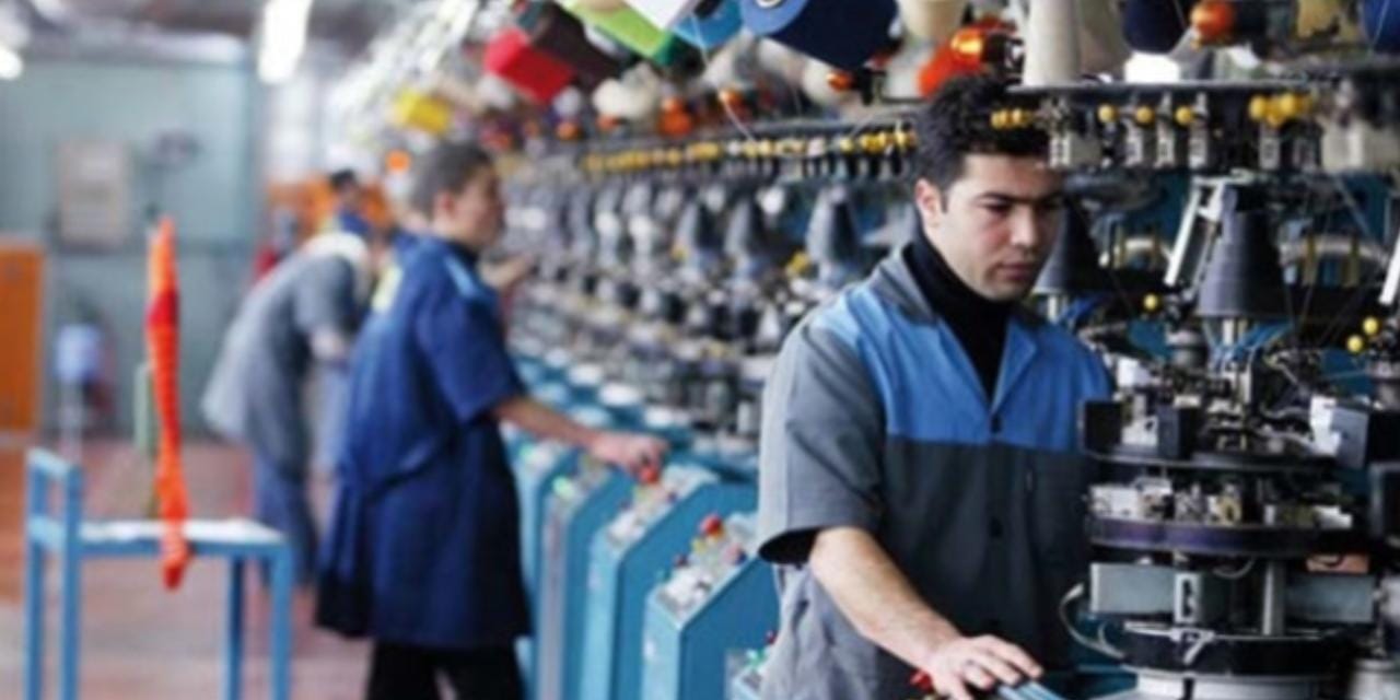 Genç İstihdamına Yönelik Devlet Desteği: İşe İlk Adım Programı 228 Milyar TL ile Destekleniyor