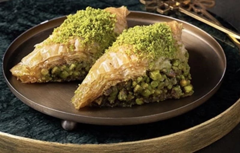 Ramazan Sonrası Şölen: Türkiye’nin Hâkimiyetindeki 8 Baklava Türü ve Küresel Süzgeç