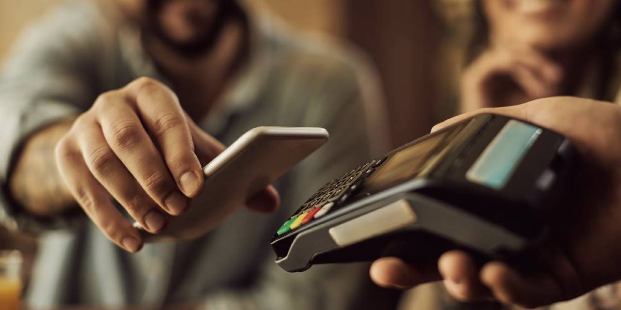 Şubat Kredi-Kart Harcamaları ve Türkiye’nin Kart Sayısı Rekoru: Dijital Ödemeler Öne Çıktı