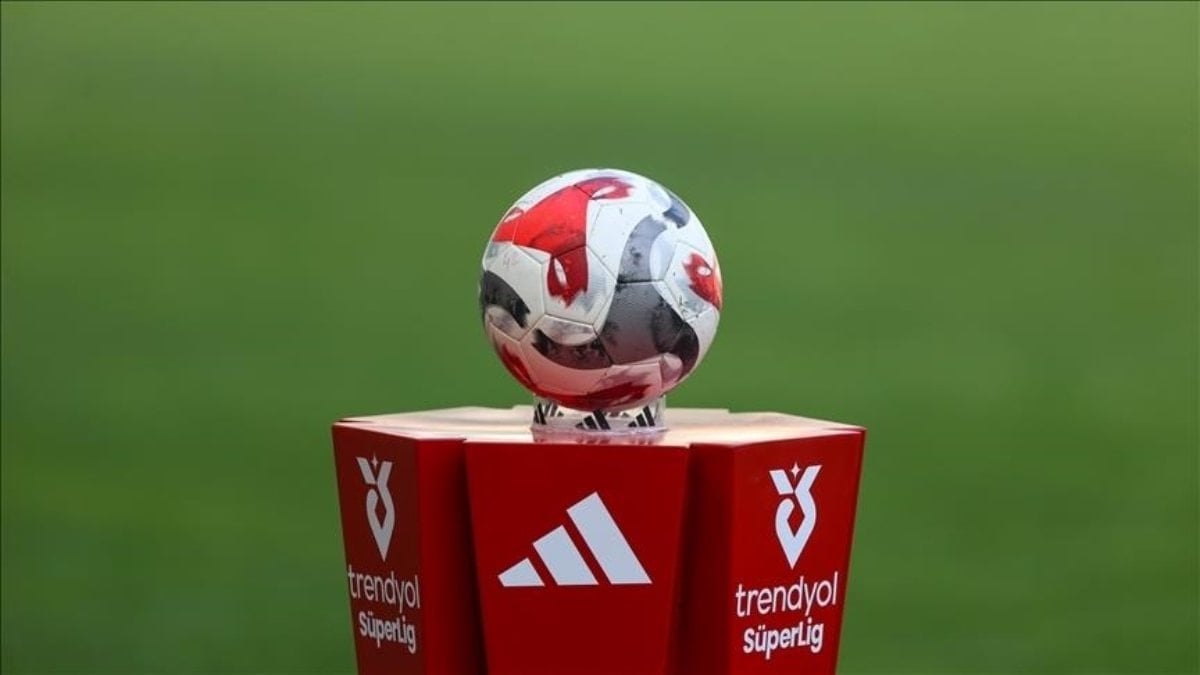 Süper Lig’de hafta içi mesaisi başlayacak