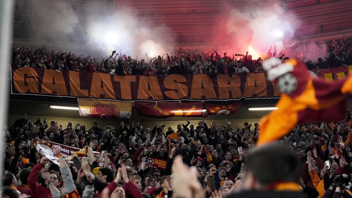 UEFA, Galatasaray’a ceza verilmesinin nedenlerini açıkladı