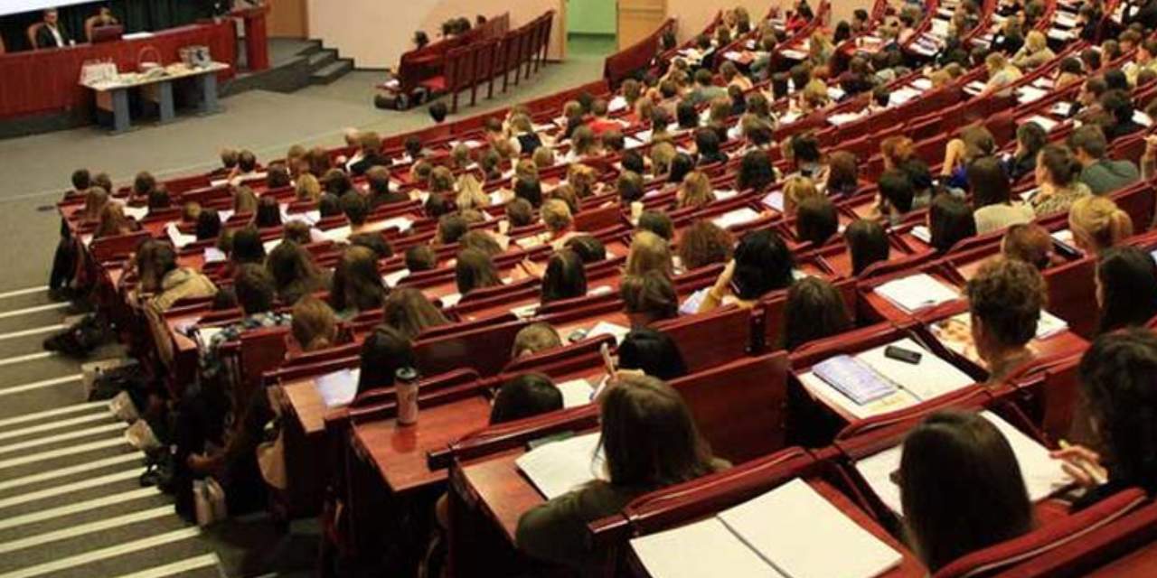 Üniversite Affı: Sistemde Kalma Süresine Göre Geri Dönüş Modeli ve Uygulama Şartları