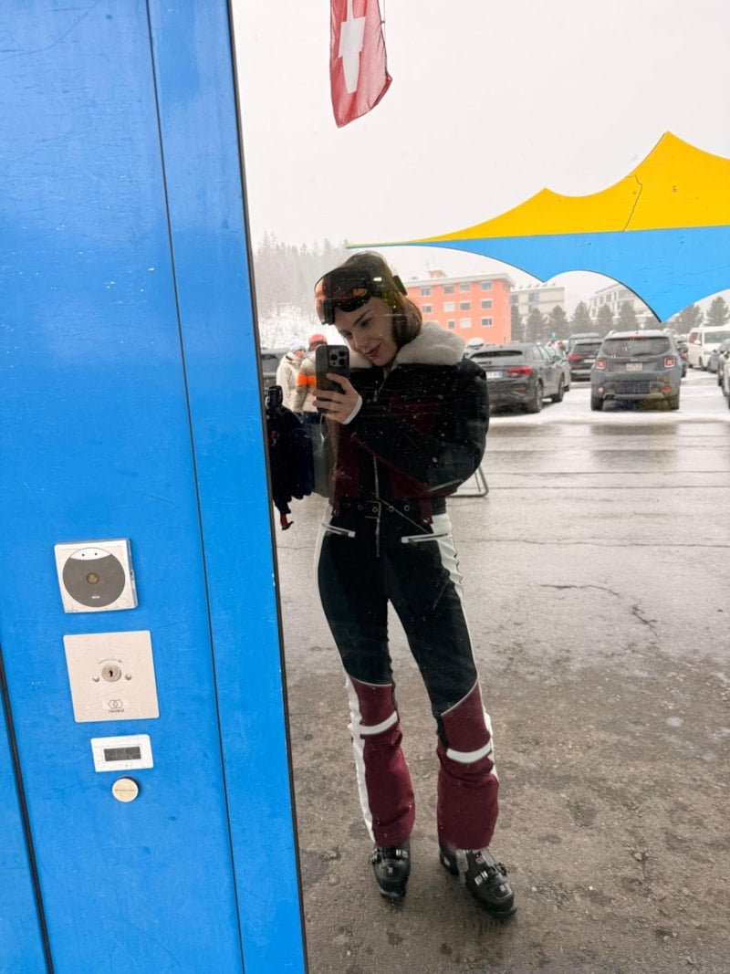 Yağmur Tanrısevsin Kış Tatilinde St. Moritz’de Sıcacık Anlar Yaşadı