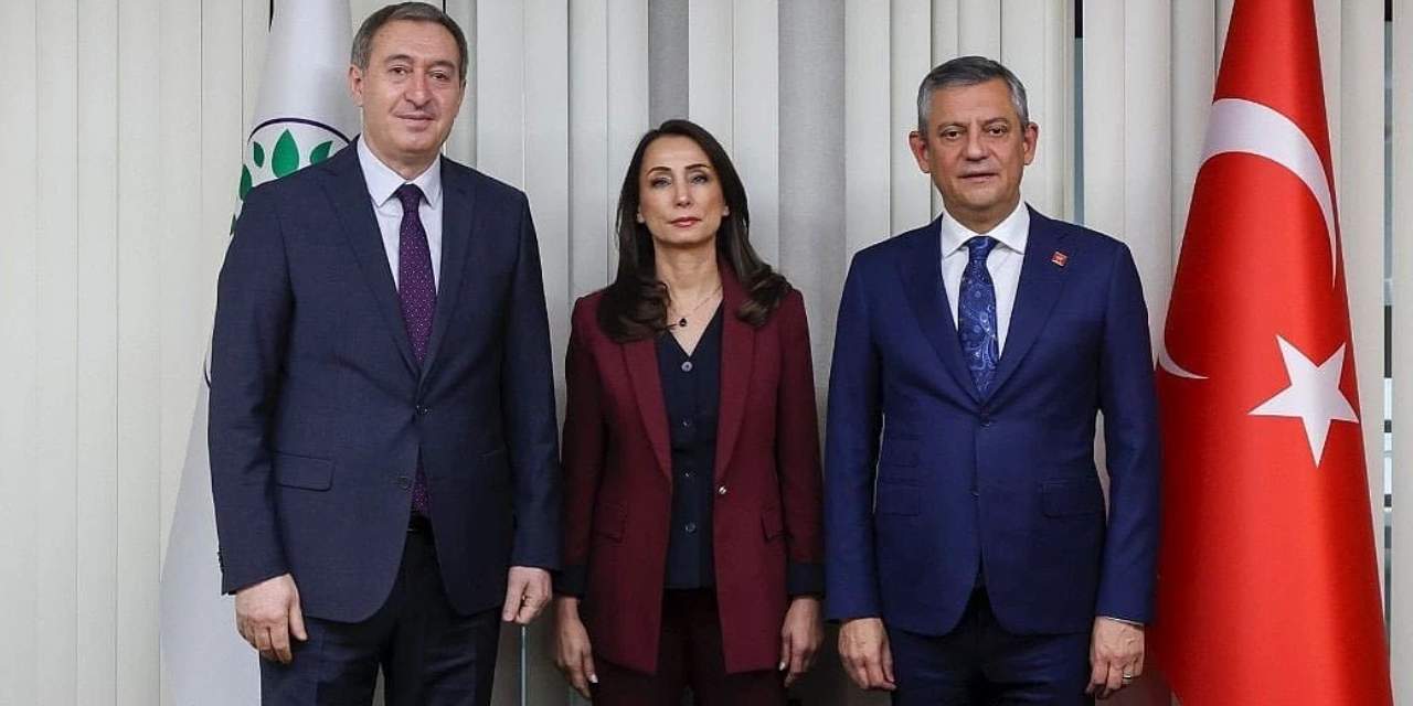 Ara Seçim Tartışmaları: Özel’in Ziyareti Sonrası Gelen Net Yanıtlar ve TBMM Çağrısı