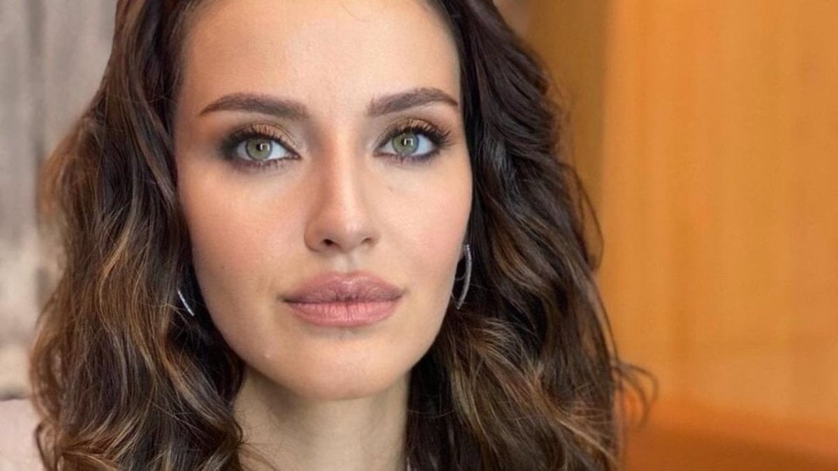 İrem Helvacıoğlu’ndan eski eşine göndermeli paylaşım