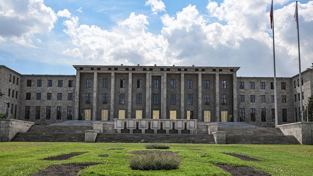 Meclis son 16 yılda 494 kanun çıkardı