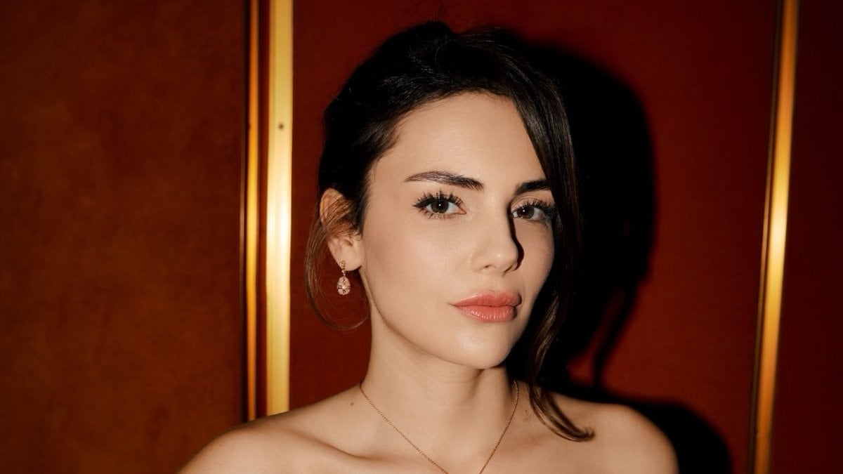 Yağmur Tanrısevsin’den ilişki tüyosu!